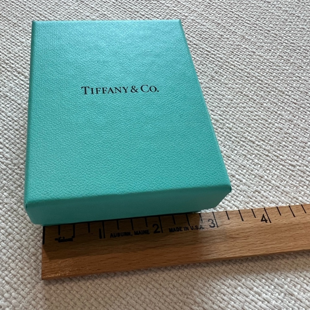 Tiffany & Co. Box, Pouch, & Ribbon - Picture 5 of 5